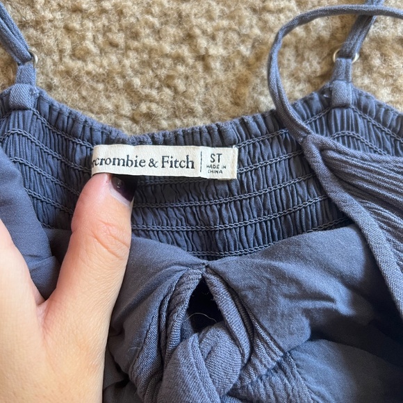 Dress - Picture 4 of 5